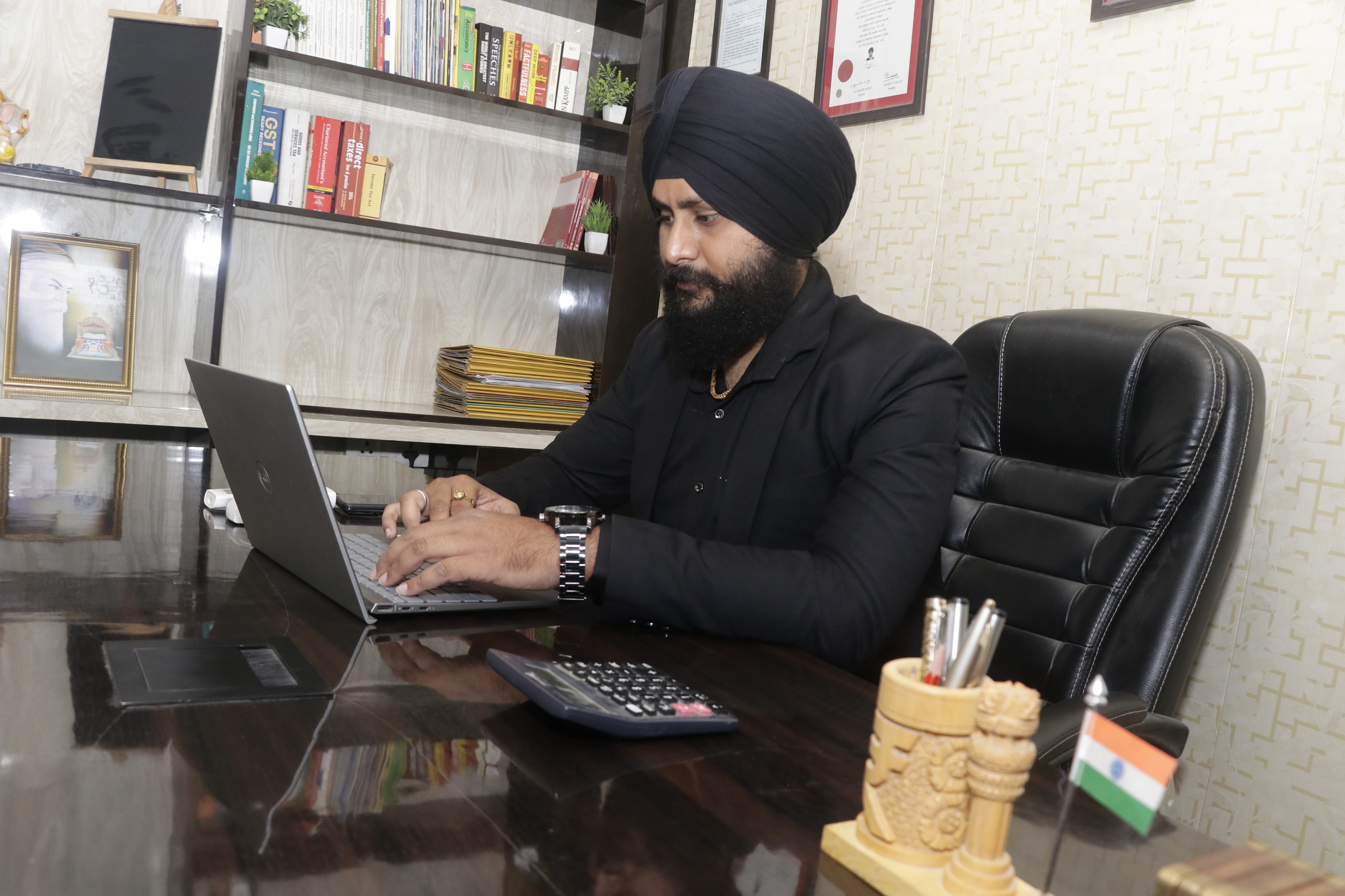 CA Jasmeet Singh working